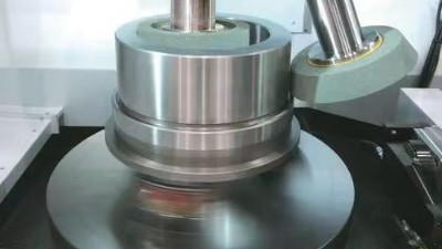 CNC Vertical Composite Grinder: Preferred Solution for Wind Power Equipment Manufacturing